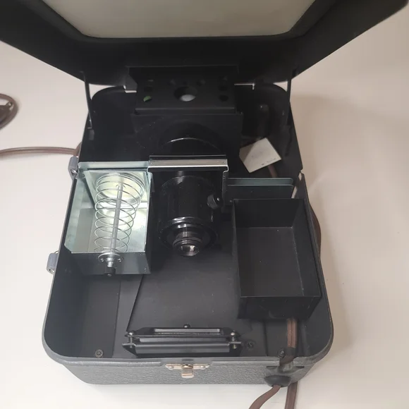 Eigar Portable Table Viewer - Picture 3 of 7